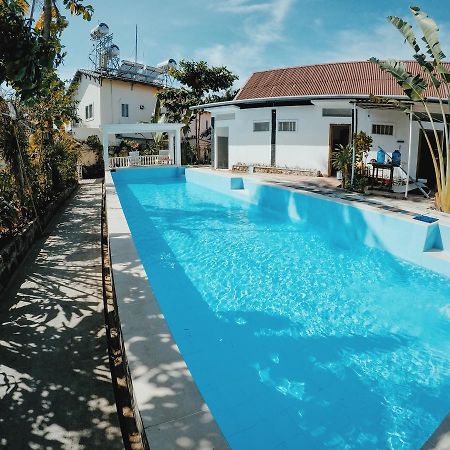 Sea Living Hostel Дуонг-Донг Экстерьер фото