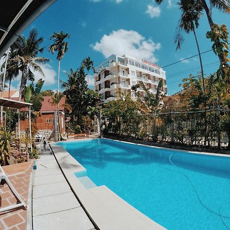 Sea Living Hostel Дуонг-Донг Экстерьер фото