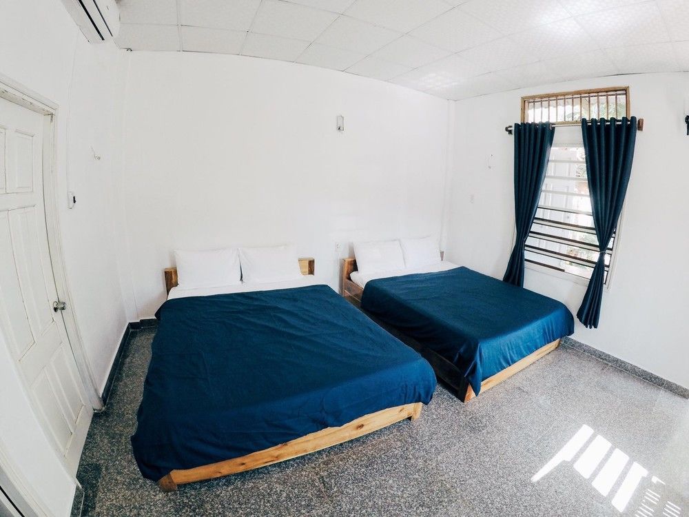 Sea Living Hostel Дуонг-Донг Экстерьер фото