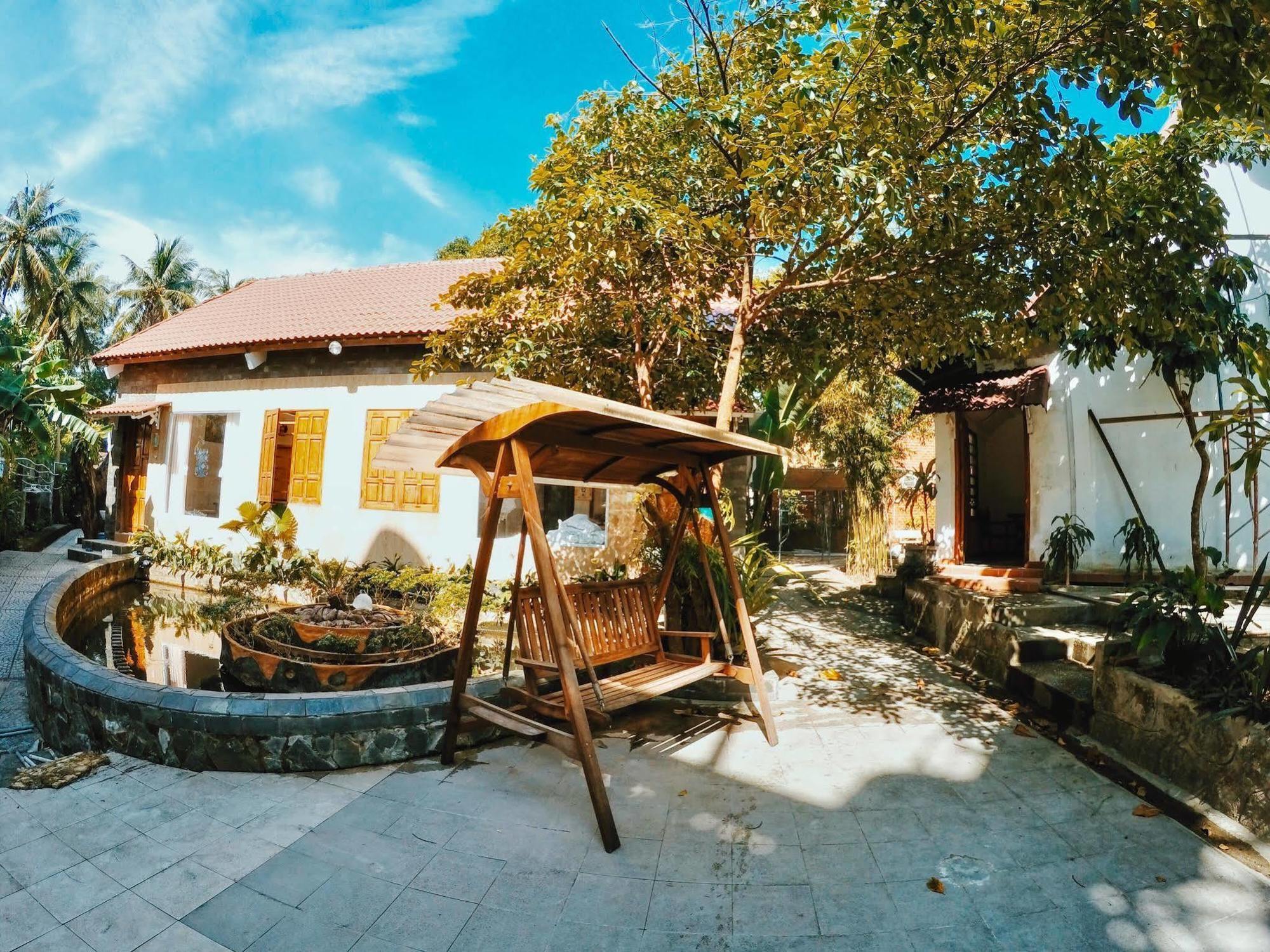 Sea Living Hostel Дуонг-Донг Экстерьер фото