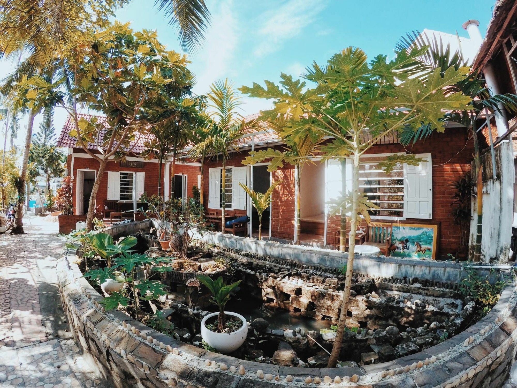 Sea Living Hostel Дуонг-Донг Экстерьер фото